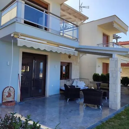 Blue Heaven Tatil Evi Kriopigi